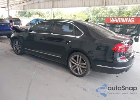 2017 Volkswagen Passat 1.8T R-Line из США, поврежденный, VIN 1VWDT7A3XHC047134